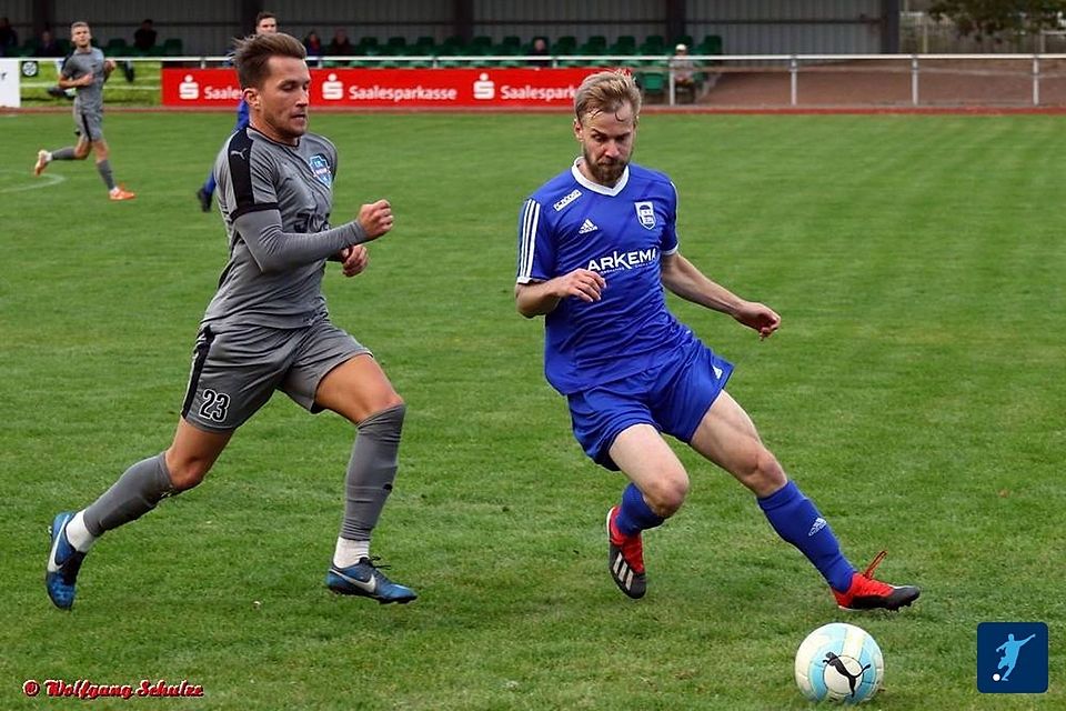 Steve Gaudig (links) spielt künftig nicht mehr gegen, sondern für den TSV Leuna.