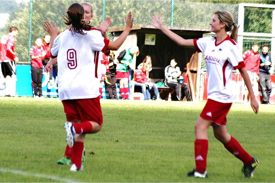 Die SG Geigant/Waldmünchen feierte einen verdienten 3:1 Heimerflog gegen die SpVgg Moosbach. F: Sebastian Fleischmann Die SG Geigant/Waldmünchen feierte einen verdienten 3:1 Heimerflog gegen die SpVgg Moosbach. F: Sebastian Fleischmann