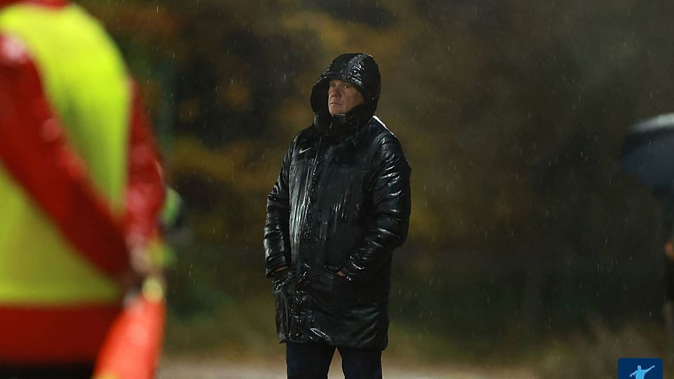 Will mit Salmrohr in Schleid nicht im Regen stehen: FSV-Trainer Rudi Thömmes.