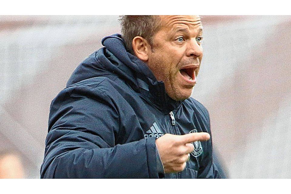 Bemängelte die vielen technischen Fehler: Holstein-Trainer Markus Anfang war mit der spielerischen Leistung in Erfurt nicht zufrieden.