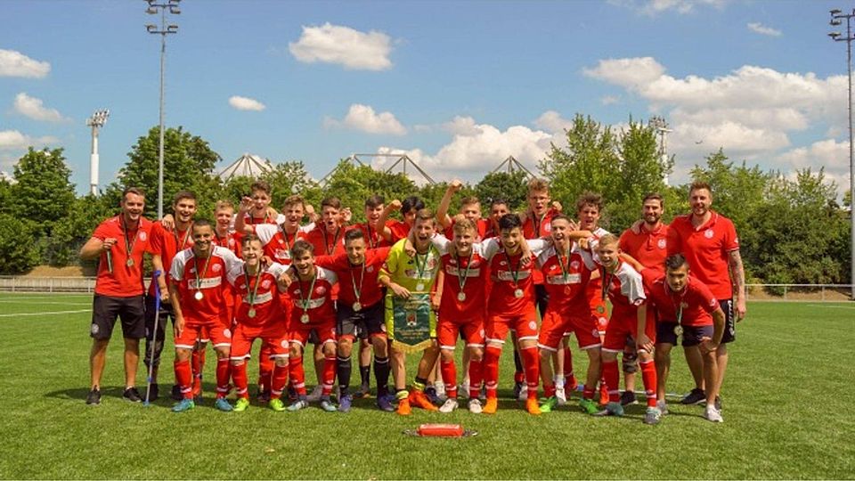 Die U 16-Fußballer des FSV Mainz 05 wurden Meister in der B-Junioren-Regionalliga.	Foto: FSV Mainz 05