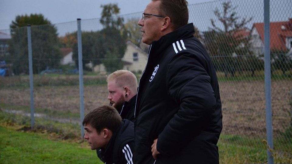 Erhofft sich gegen den TSV Schott Mainz eine Leistungssteigerung seiner Mannschaft: Zornheims Trainer Michael Horn. (Bild: Torsten Boor)