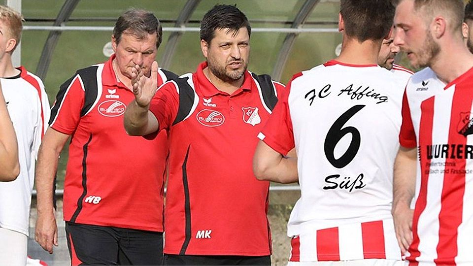 Manfred Kämpf ist nicht mehr Trainer des Kreisligisten FC Affing. Am Sonntag steht für die Mannschaft eine schwere Auswärtsaufgabe beim SSV Alsmoos-Petersdorf im Spielplan, dabei wird sie von den bisherigen beiden Co-Trainern betreut.  Foto: Sebastian Richly