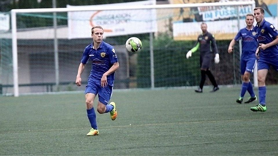 Ausgeschieden: Spieler des TSV Wackernheim jagen dem Ball hinterher Archivbild: Haas