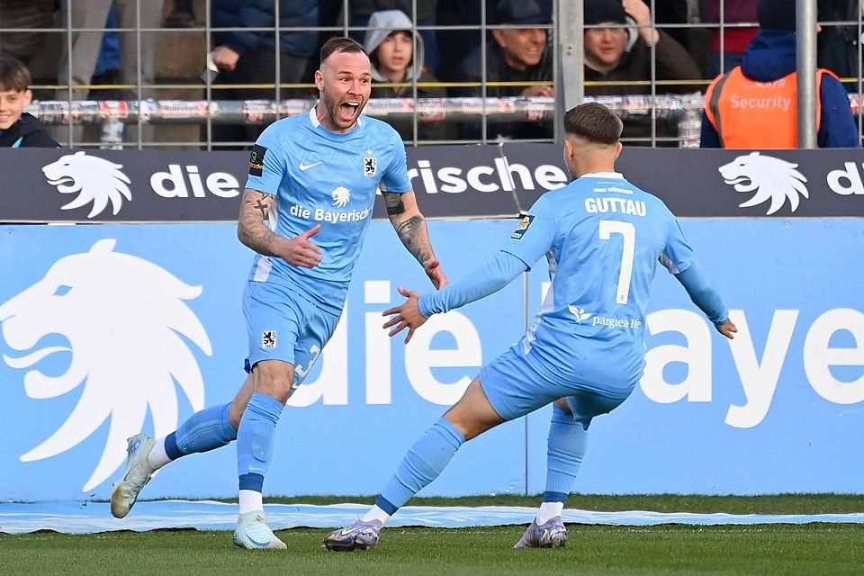 Traumstart im Grünwalder Stadion: Patrick Hobsch und Julian Guttau brachten den TSV 1860 München gegen Sandhausen früh auf die Siegerstraße.