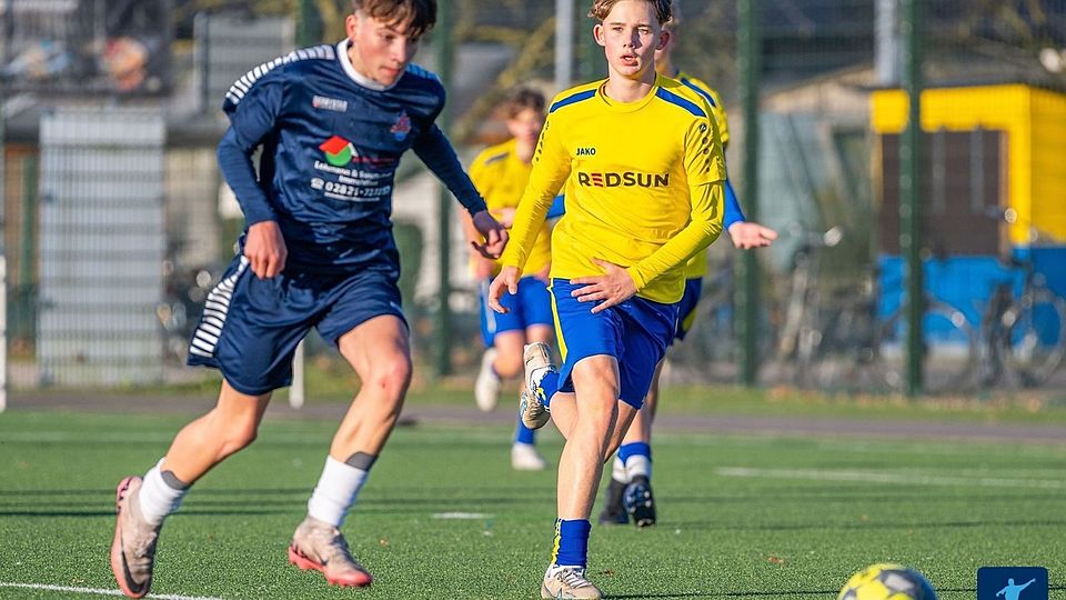 Fußball-Nachwuchs spielt sich in Torrausch