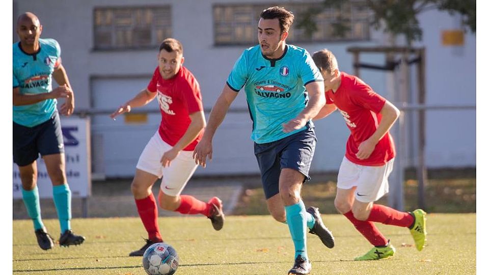 Mit einer bärstenstarken Vorstellung siegte Azzurri Lampertheim (am Ball Marcel Rose) mit 3:1 bei der TSV Auerbach.	Foto: Gutschalk