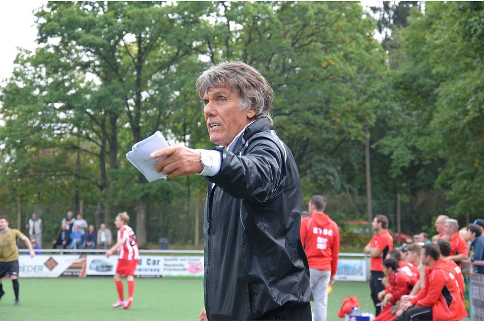Kurt Maus wird vorübergehend die Bezirksliga Mannschaft von Buschbell betreuen