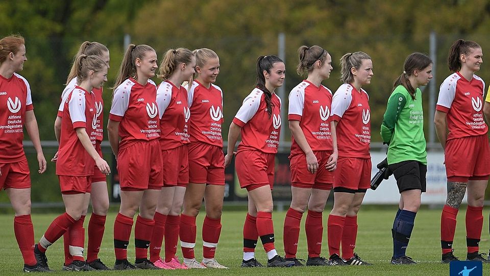 Die Mädels des SV Leonberg sind nach dem einjährigen Abenteuer Landesliga zurück in der angestammten Bezirksoberliga.
