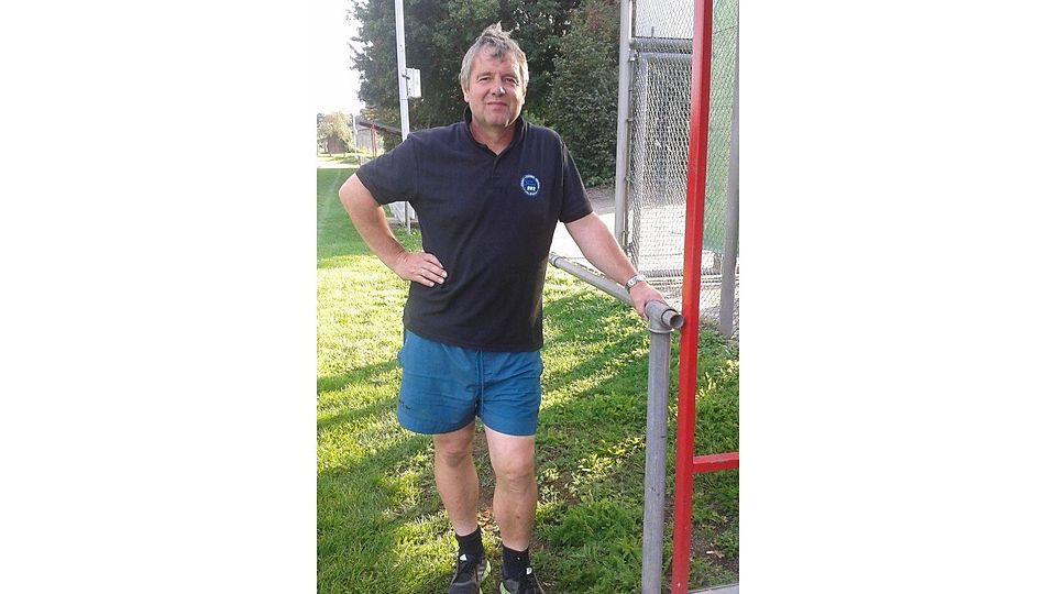 Mathias Stein hat zum Sportplatz in Eudorf ein besonderes Verhältnis: ?Ich bin ja quasi hier groß geworden.?