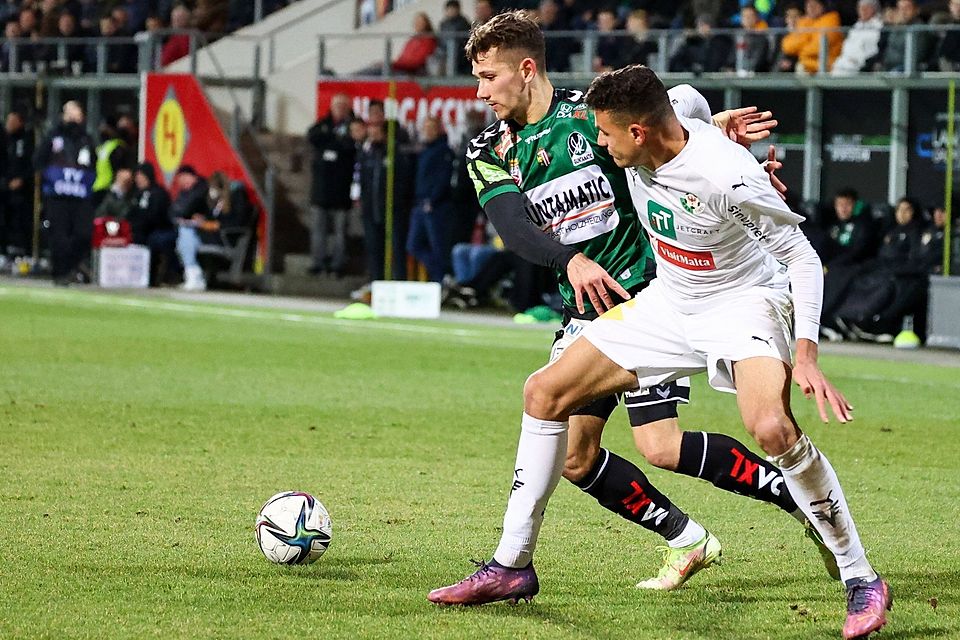 Aus dem Traum Profifußball wurde nichts: Die Zeit in Österreich stand für Robin Ungerath (li.) unter keinem guten Stern. 