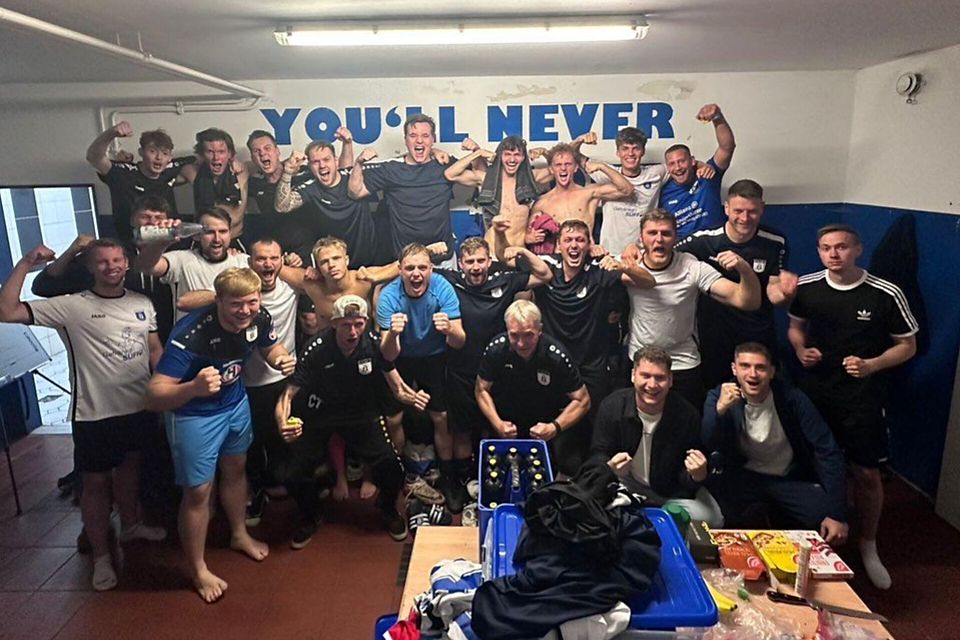 Kabinenbild  4:1 Sieg gegen TuS Aschendorf II