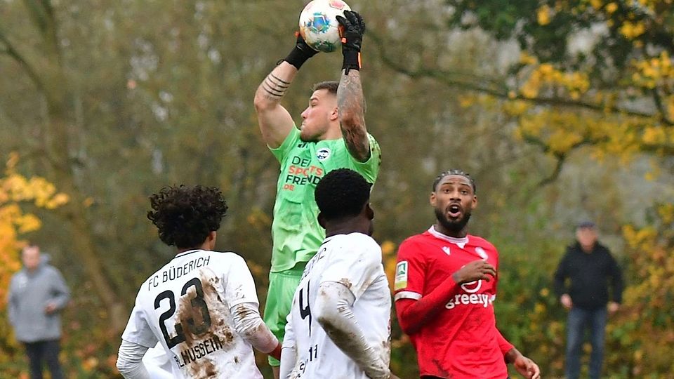 Für den FC Büderich geht es am Sonntag mit verändertem Personal wieder los.