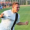 Ausgelassene Freude bei Michael Stork nach dem Treffer zum 4:1. | Foto: Matthias Konzok