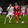 Guido della Rovere (r.) steuerte zwei Treffer zum 3:0-Sieg des FC Bayern II bei. 