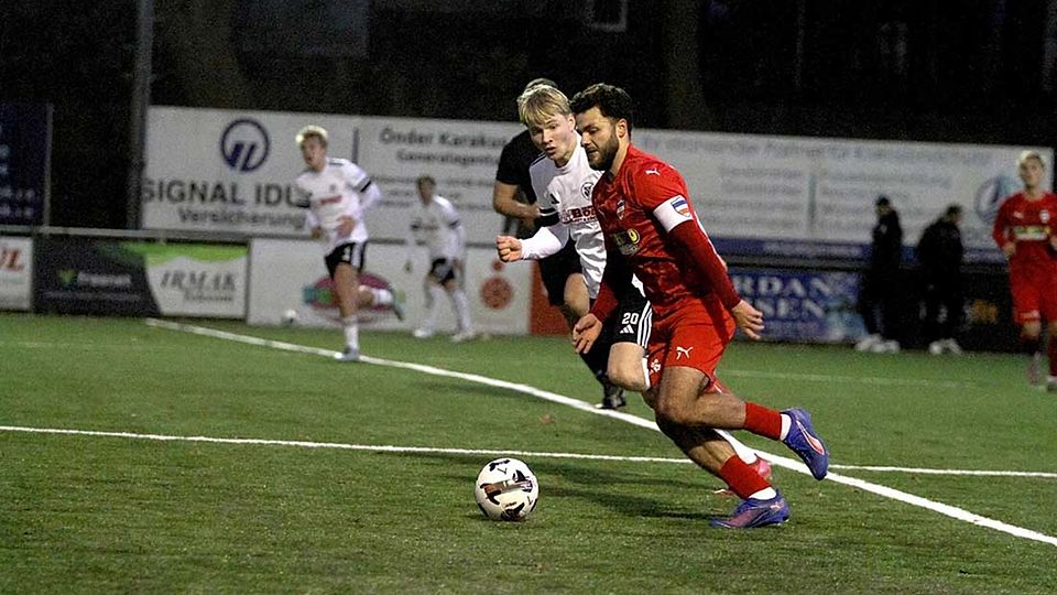 Kapitän Serkan Yildirimer und Inter Türkspor Kiel haben nach langer Zeit wieder die Aussicht auf einen Nichtabstiegsplatz.