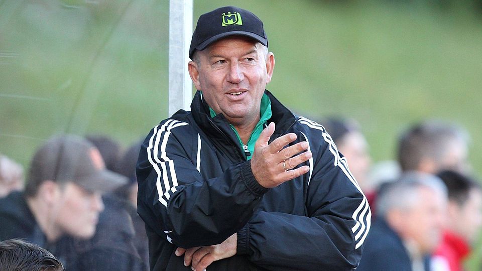 Wolfgang Lamitschka: Der GSV-Trainer will, dass es mit seinem Team auch in der Landesliga weiter nach vorne geht Foto (Archiv): Eibner