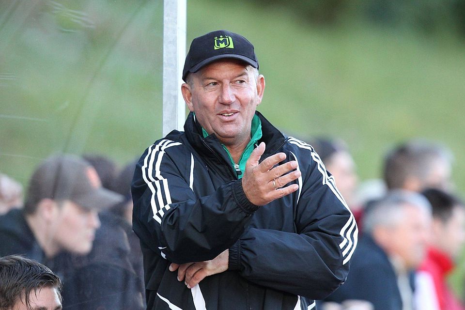 Wolfgang Lamitschka: Der GSV-Trainer will, dass es mit seinem Team auch in der Landesliga weiter nach vorne geht Foto (Archiv): Eibner