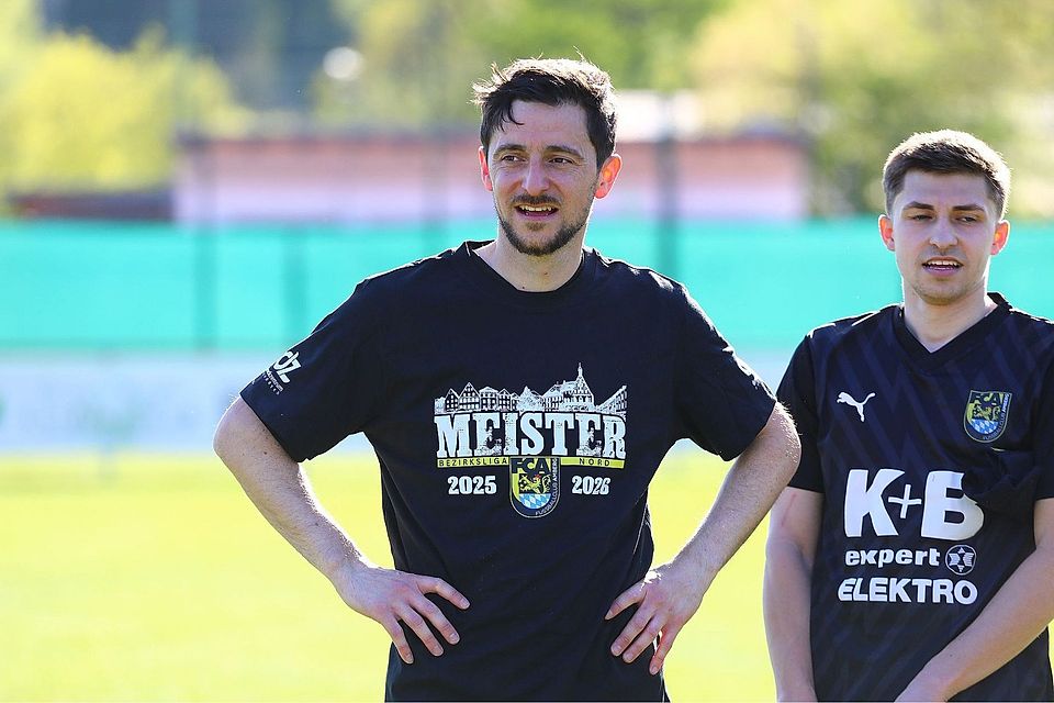 Benjamin Burger verabschiedet sich mit der Bezirksliga-Meisterschaft vom FC Amberg.