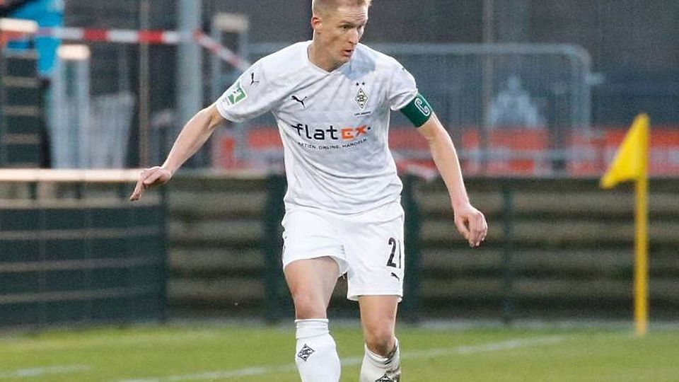 Thomas Kraus könnte am Samstag bei Rot-Weiß Oberhausen sein Abschiedsspiel bei Borussia Mönchengladbachs U23 bekommen.