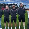 Die sportlichen Leiter Benedikt Thier (links) und Stefan Pröpster (rechts) mit dem neuen Trainergespann um Andreas Weißmüller, Drilon Asani und Benjamin Drenda (von links).