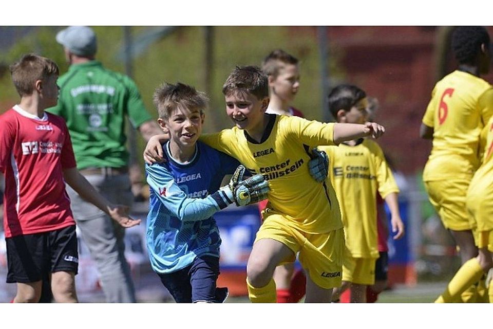 Freude pur: Solche Szenen waren bei der Mini-EM 2016 reihenweise in der Rutenbeck zu sehen. Foto: Wuppertaler Rundschau