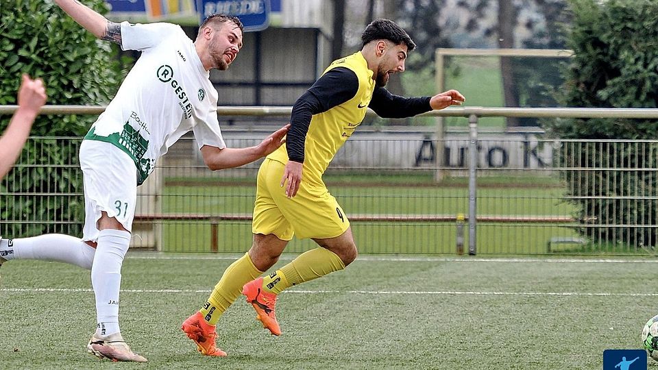 Hussein Merhi (Foto letzte Saison) macht mit dem dritten Tor den Auswärtssieg perfekt.
