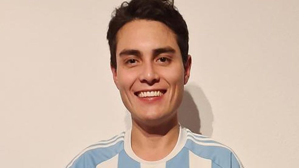 Carlos Fickert, der Argentinier spielt Fußball bei der DJK Würmtal.