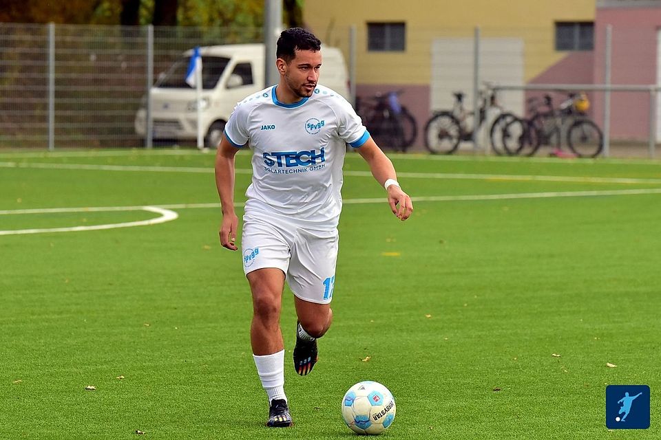 Luis Gomes Ribeiro und die SpVgg. Gundelfingen/Wildtal behielten dank einer neuen Defensivtaktik die Oberhand über Mundingen.