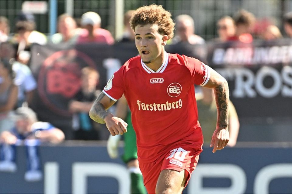 Fynn Lienert und der Bahlinger SC kassierten beim Aufsteiger 1. FC Mühlhausen eine bittere Niederlage.