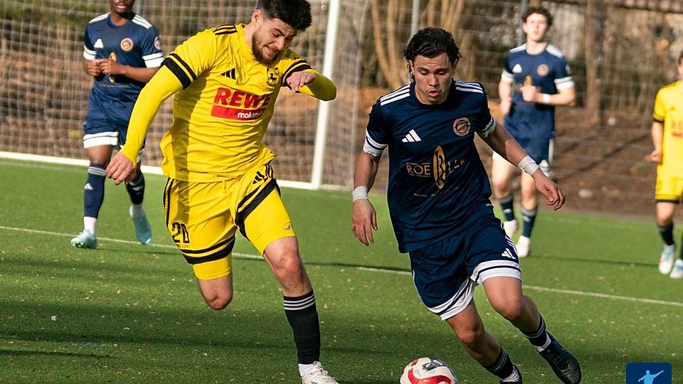 Brünninghausen (in Blau) ging zweimal in Führung, am Ende jubelte aber doch Oberliga-Kandidat DSC Wanne-Eickel.