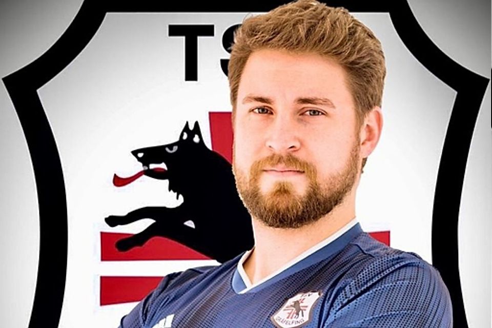 Maximilian Demme traf binnen sechs Minuten ins eigene und ins gegnerische Tor. Maximilian Demme traf binnen sechs Minuten ins eigene und ins gegnerische Tor.