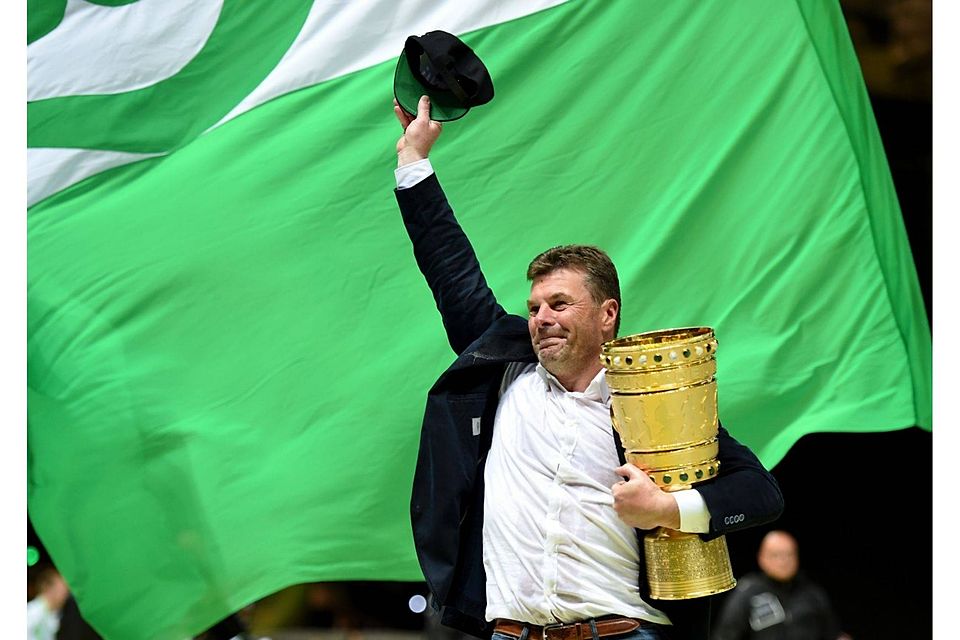 In der Saison 2014/15 holte Dieter Hecking mit dem VfL Wolfsburg den DFB-Pokal F: Getty Images