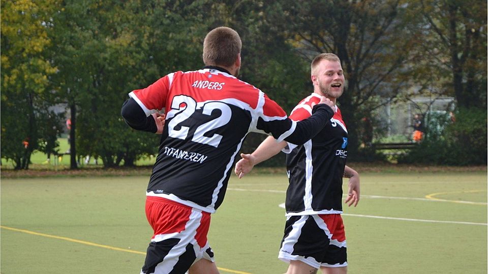 &quot;Die Anderen&quot; wollen die starken Teams ärgern. F: Giesecke