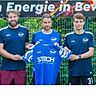 Von links nach rechts: Dennis Jehle von der Sportlichen Leitung der SpVgg. Gundelfingen/Wildtal, Max Meisinger (Cotrainer der II. Mannschaft), Martin Saum (Cheftrainer der II. Mannschaft, Simon Lang (Cotrainer II. Mannschaft) und Uwe Saier (Sportliche Leitung)