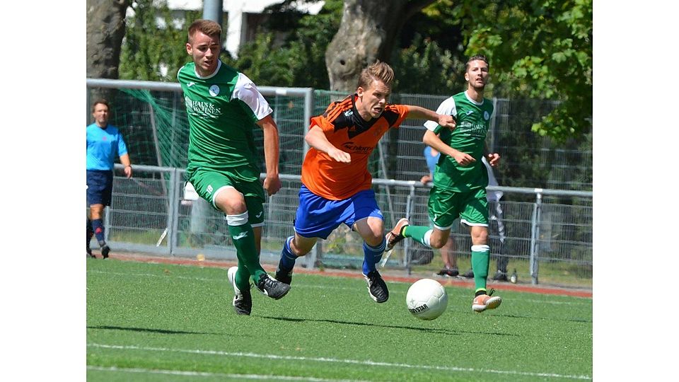 Zeilsheim beim Sieg gegen die TSG Wörsdorf in der ersten Runde des Hessenpokals F: Jörg Schulz