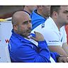 Jetzt kann Weihnachten für TSV-Coach Mustafa Cakal kommen: Der TSV Schönaich siegt mit 2:1 im Derby gegen den TSV Waldenbuch Foto (Archiv): Photo 5