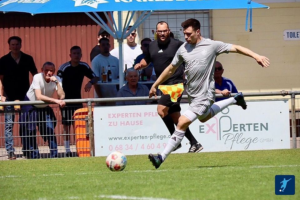 Lukas Staretzek gewann mit dem FV Siersburg in Körprich mit 6:2, musste aber dem FV Bischmisheim im rennen um den relegationsplatz dne Vortritt lassen.