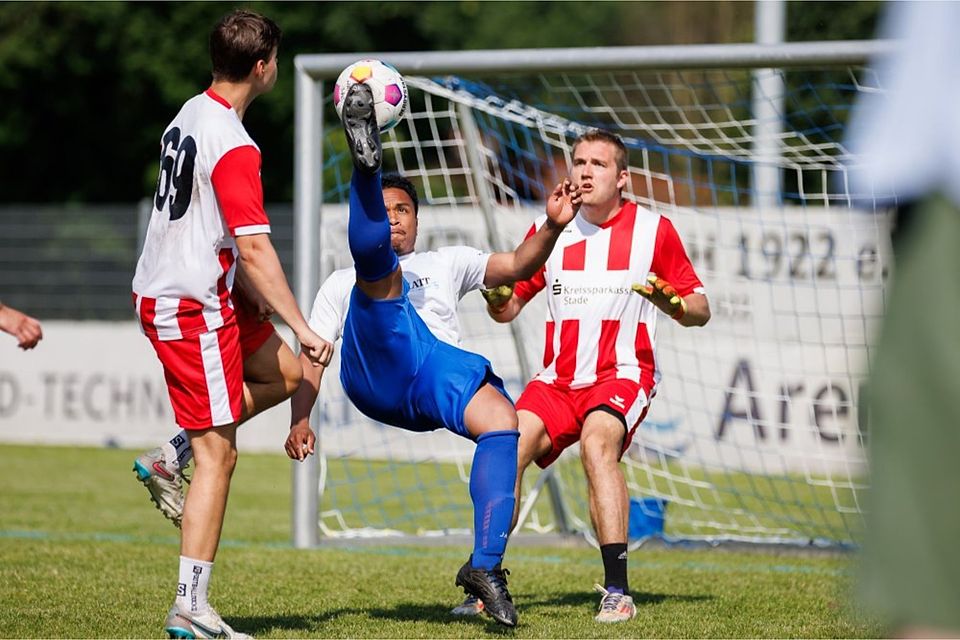 Im Finale 2025 trafen das Team TAGEBLATT und die Kreissparkasse Stade aufeinander.