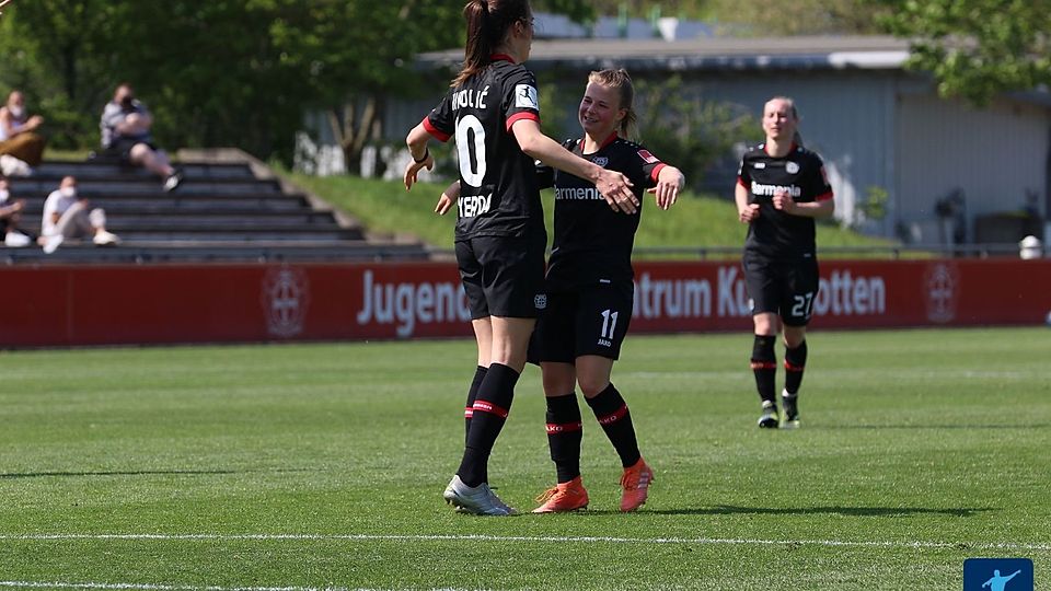 Bayers Frauen siegen mit 3:0 bei Werder Bremen