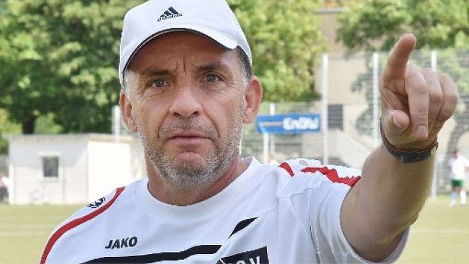 Der Trainer Sascha Gavranovic hat seinen Vertrag verlängert.