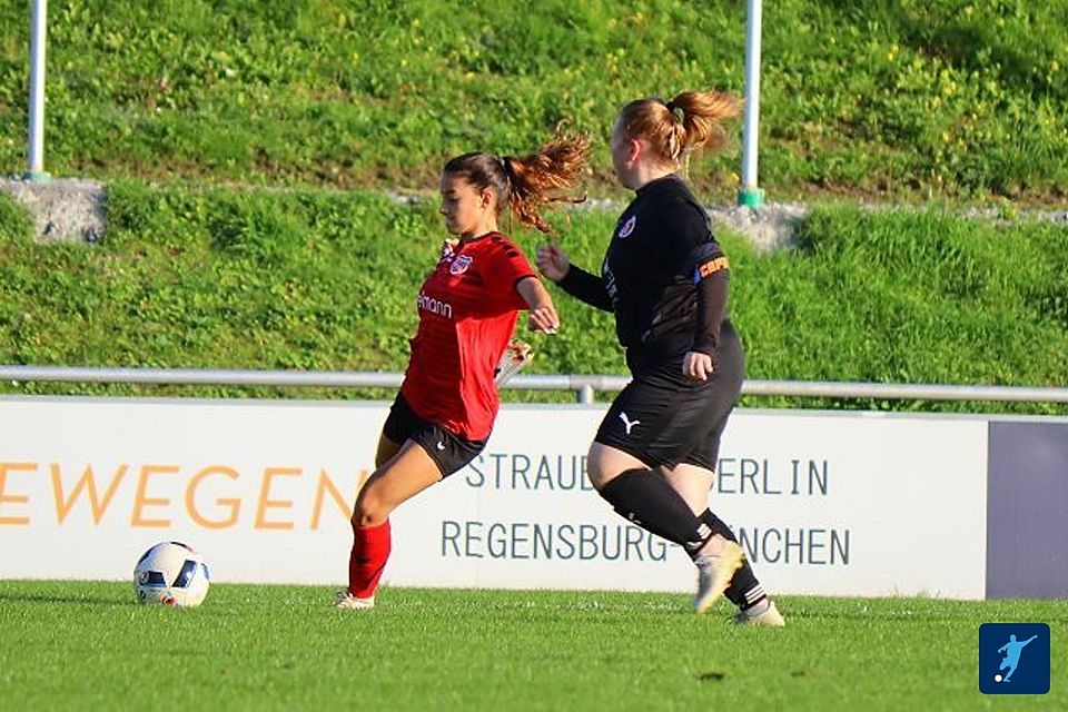 Es spielen auch wieder deutlich mehr Frauen und Mädchen Fußball 