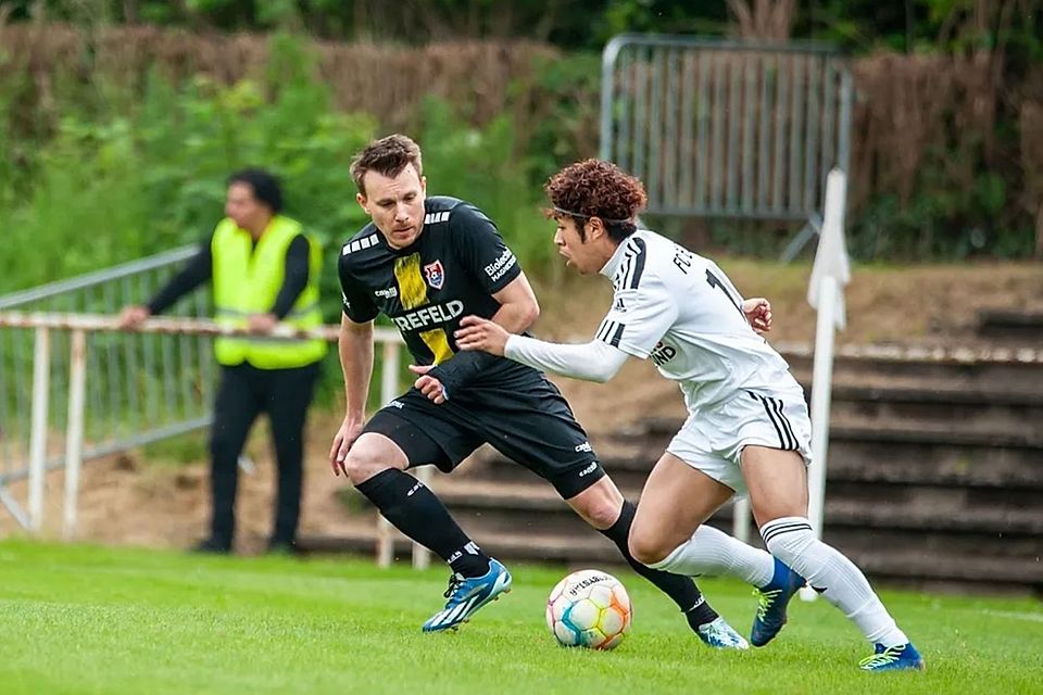 Shunta Onishi (am Ball) wechselt zur SG Benrath-Hassels. Shunta Onishi (am Ball) wechselt zur SG Benrath-Hassels.