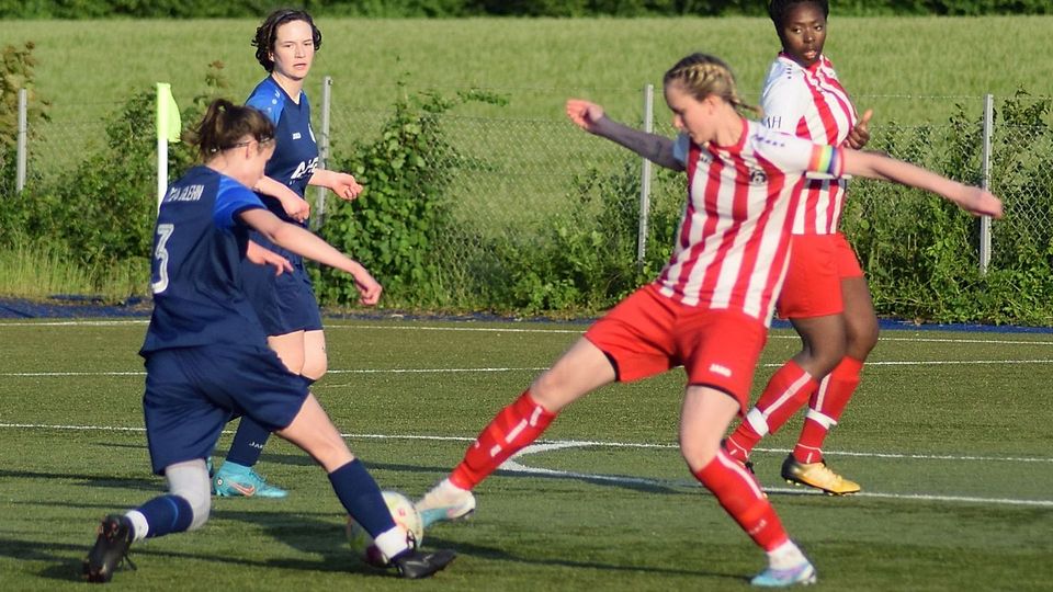 In der Frauen-Landesliga kommt es gleich zum Derby zwischen dem SC Grimlinghausen und dem SV Glehn.