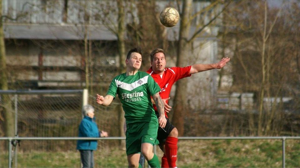 Energisch: Marius Geisel (rechts) und die SG Romrod/Zell kämpfen noch um den Ligaverbleib.