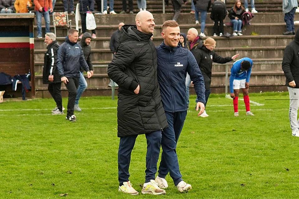 Das Spitzen-Trainerduo Tore Wächter (li.) und Anton Merz (Co-Trainer) reparierten den Betriebsunfall Oberliga-Abstieg  des TSB Flensburg. 