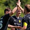 Jubel nach dem Treffer zum 2:0 (v.): Stephan Mayer, Luca Stampfl und Torschütze Stefan Erl.