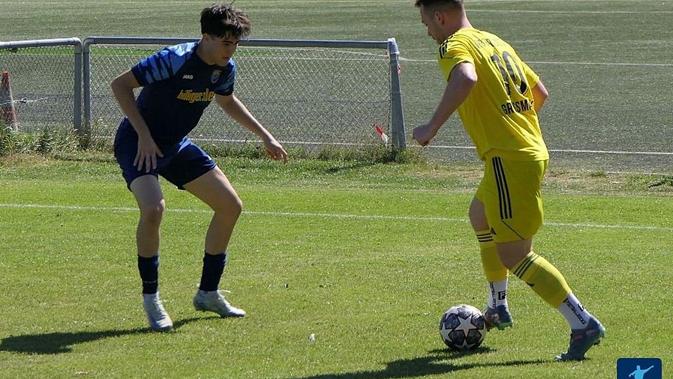 Die Neuenheimer (blau) müssen am Sonntag zum Sechs-Punkte-Spiel nach Eppingen.