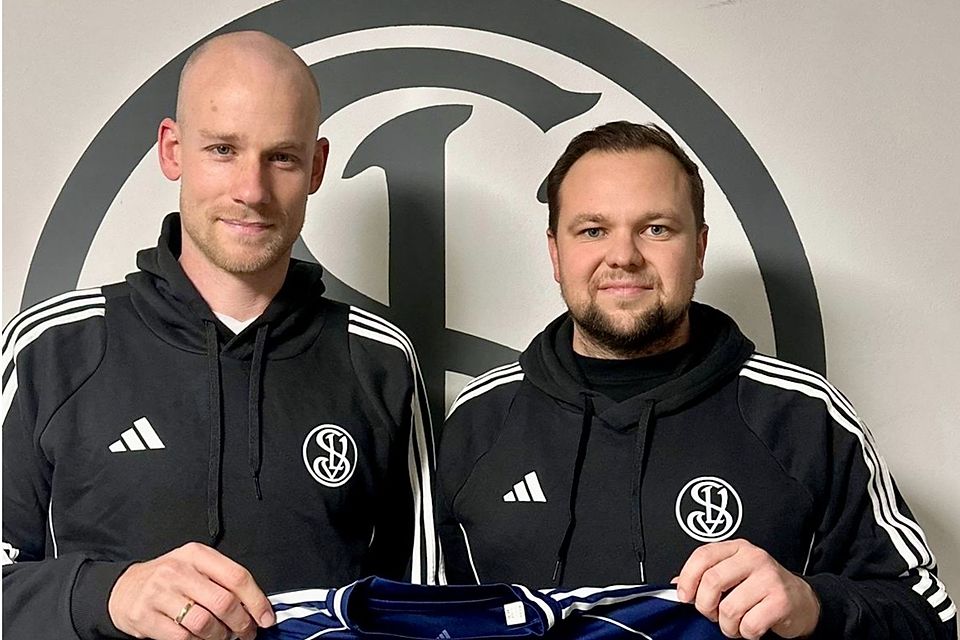 SVL-Manager Max Maier (re.) mit Neuzugang Martin Stoller