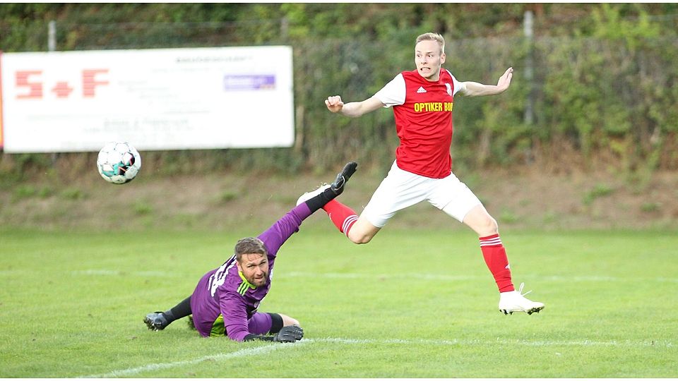 Wird in der neuen Saison Liga-Manager des SV Börnsen: Bennet Ohrt (re.). 